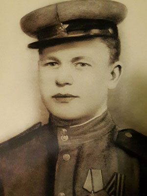 Ушатов Дмитрий Иванович